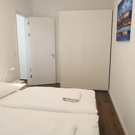 Apartment Downtown Vinohrady - Next To Havlicek Park *