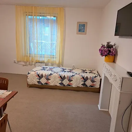 Apartment Apartman Mejto