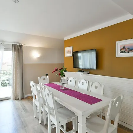 Apartment 3bdr Penthouse With Terrace&ac Prague