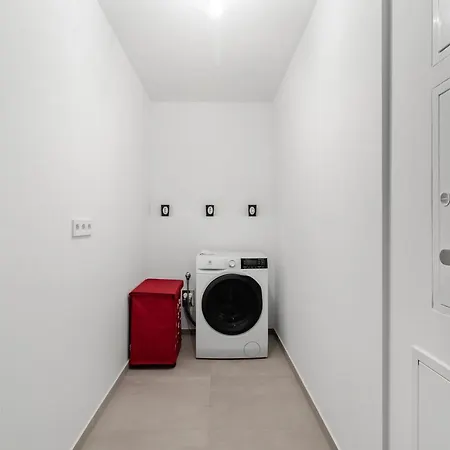 Luxury Penthouse Апартаменты Прага