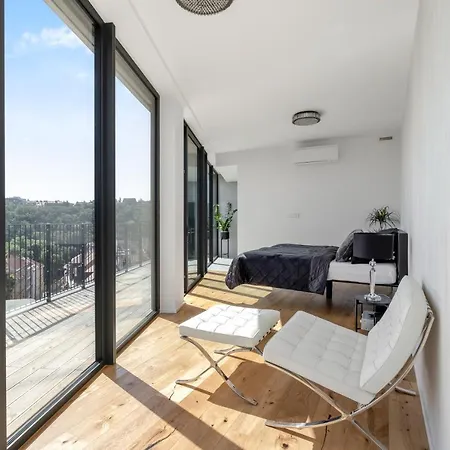 Luxury Penthouse * Прага