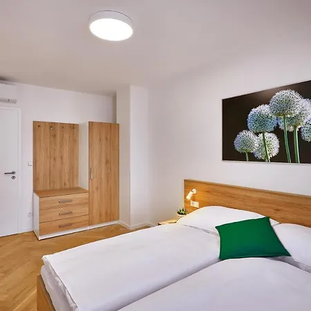 Aparthotel Downtown Rubesova