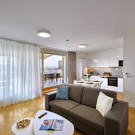 Downtown Rubesova Aparthotel Prague
