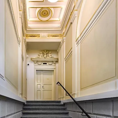 Aparthotel Downtown Rubesova 4*
