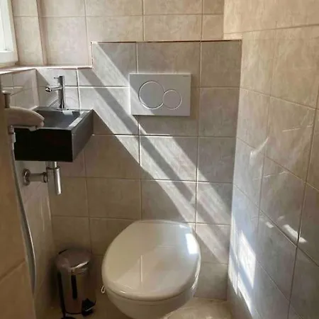 Apartment In Gothic House, 50m To The Old Town Square