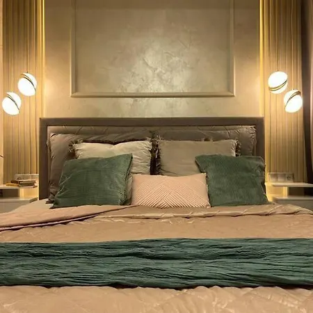 Apartment Luxury Pearl With Parking Place In Holesovice