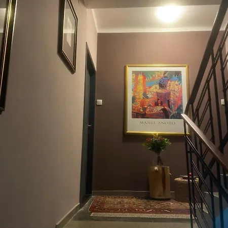 2+kk, 50 M2 V Klidne Lokalite. 10 Min Od Centra Prahy. *