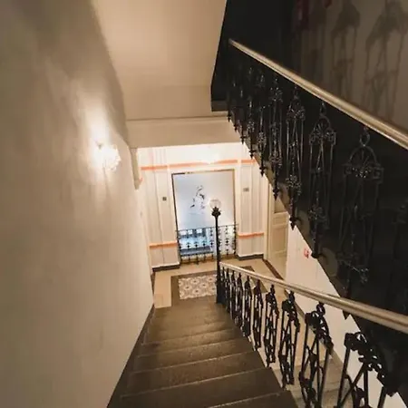 Studio Mari Prague