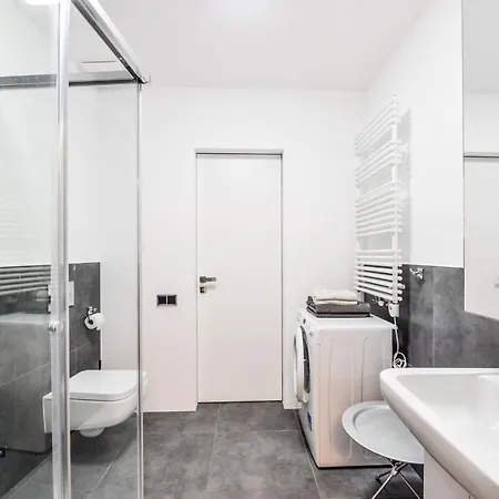 Stunning Designer With Terrace Apartment Prague