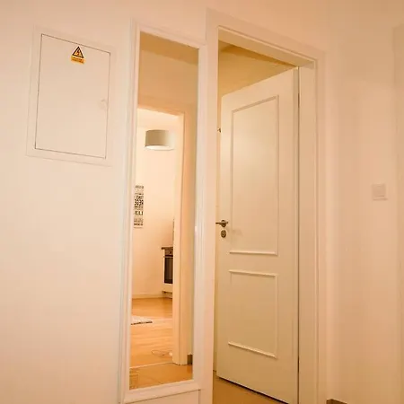 Centrally Located Gem In