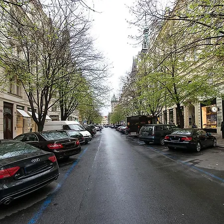 Charming In Famous Area Apartment