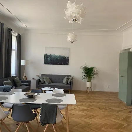 Vip Center Apartment