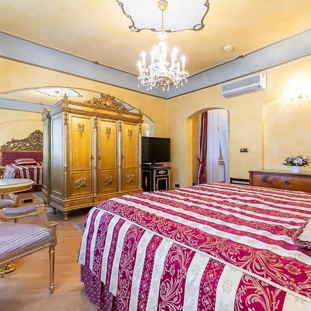 Nosticova Heritage Aparthotel