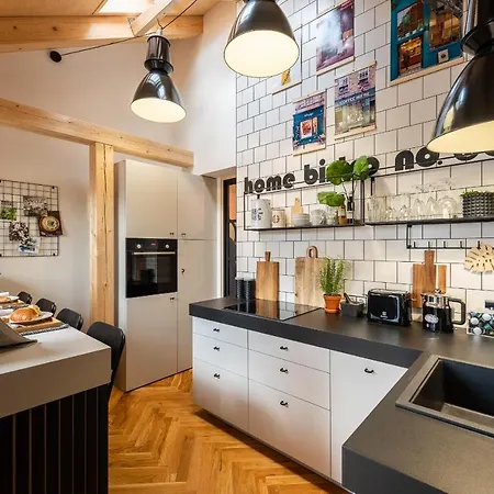 Apartment Days - Stunning Loft - Ac - Zizkov Tower