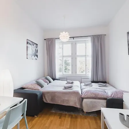 Bellevue Apartment