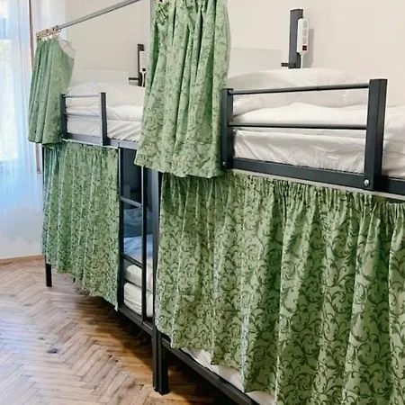 Do-re-mi Hostel