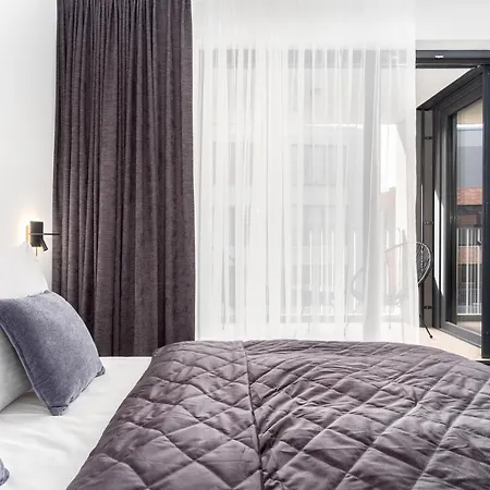Days - Premium - Balcony * Praha