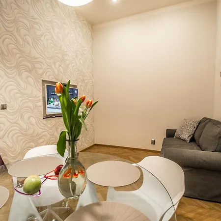 Jacuzzi By Ruterra Apartment Prague