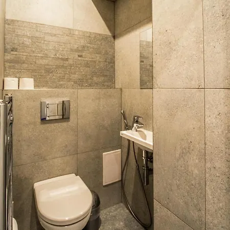 Jacuzzi By Ruterra Prague