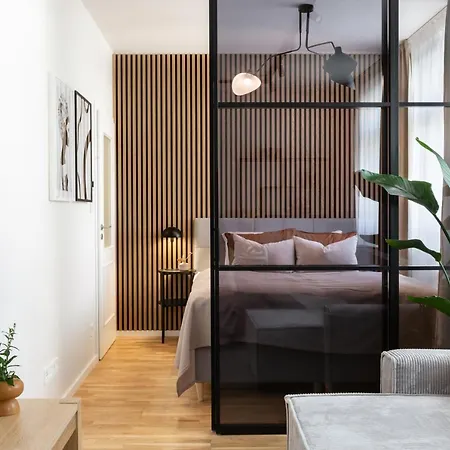 Apartment Turnkey I Republic Square Prague
