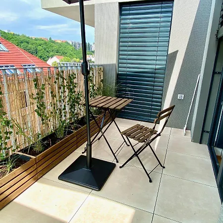 B 502 Homestay Prague