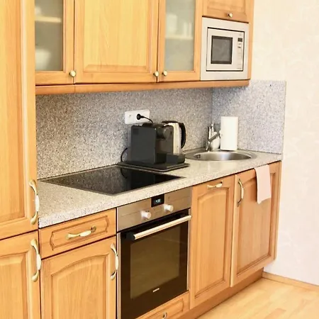 Stylish Riverside Apartman *