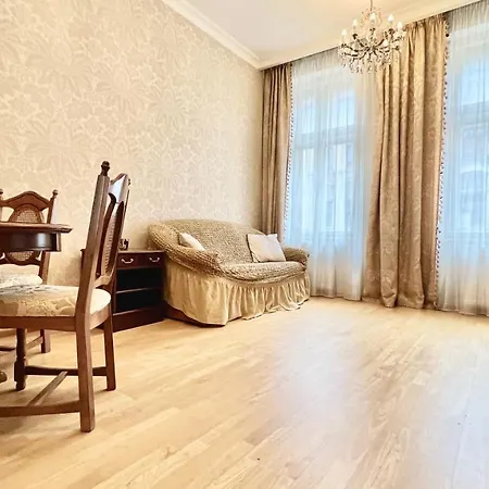 Apartment Stylish Riverside