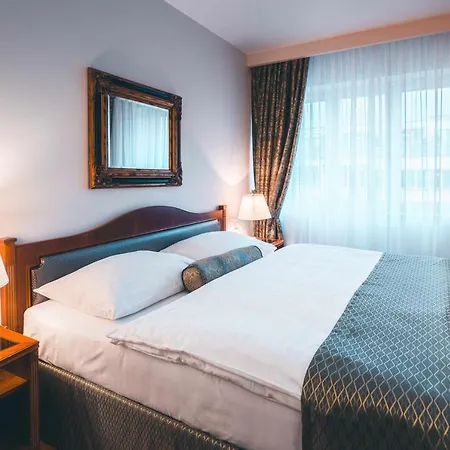 Belvedere 4* Prague