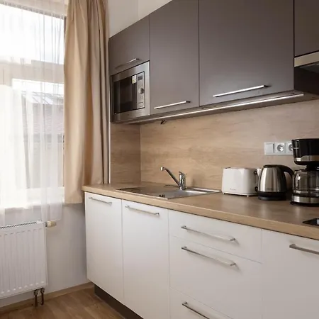 Anyday Apartmanhotel 3*