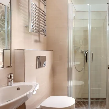 Apartmanhotel Anyday 3*