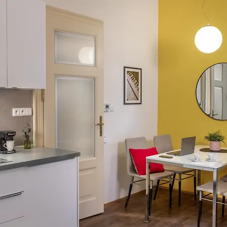 Apartamento 4 Arts By Adrez Praga