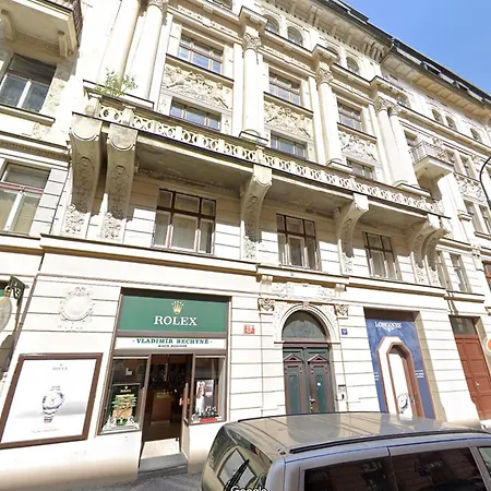 Super Billiard And Darts Big Apartment *