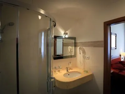 Szálloda Ariston 4*