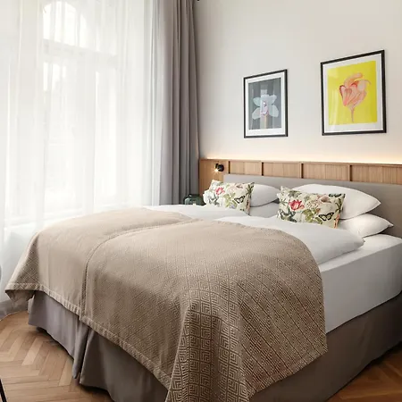 Aparthotel R16 Residences