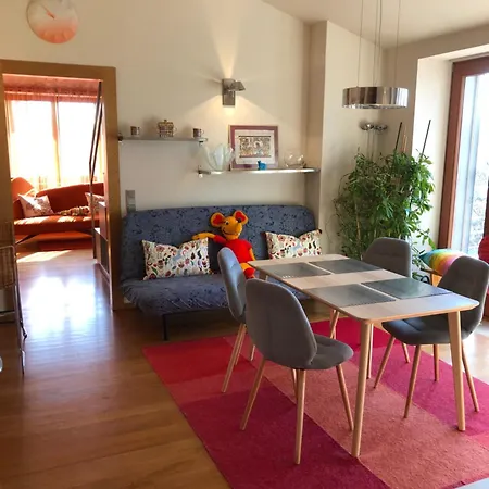Huge Luxury Villa, 6 Beds And Baths, Terraces, Double Garage Prague