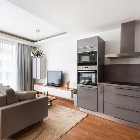 Luxury & Air-conditioned Osko Near The Center Prague