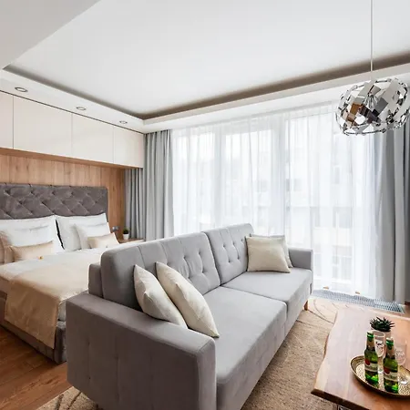 Luxury & Air-conditioned Osko Near The Center Apartment Prague