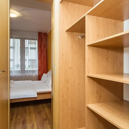 Apartment 3d *