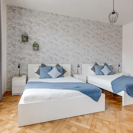 New Relax Comfort In Center - Lub7 *