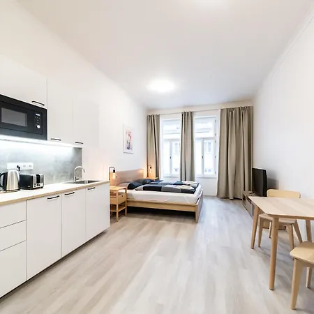 Apartament Borivojova 63 *