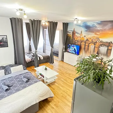 New Modern-style With Balcony In The 2 *
