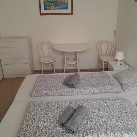 Apartment Lubert S.r.o *