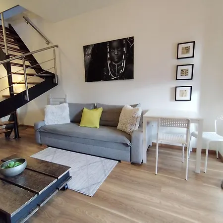 Apartmán Cozy Rooftop With Balcony Praha