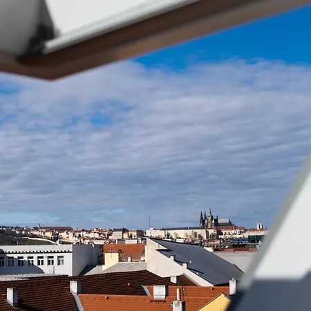 Apartment Artsy Roof In Centre *