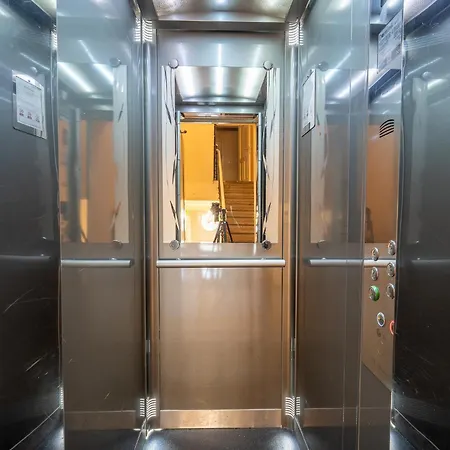 Charming In Spain St Apartman *