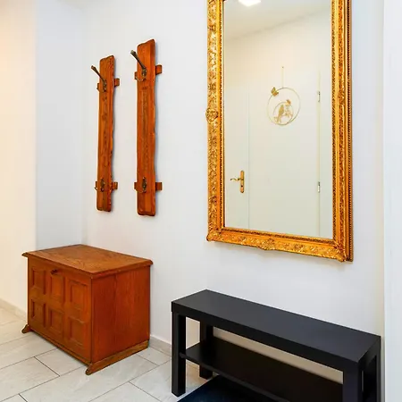 Apartment Brilliant Deluxe