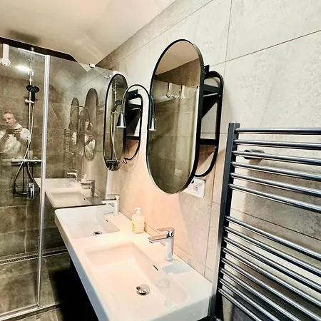 Apartmán Loft Jecna 43, *