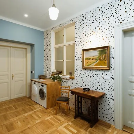 Dream Blue In Centrewenceslas Sq In Walk Apartment