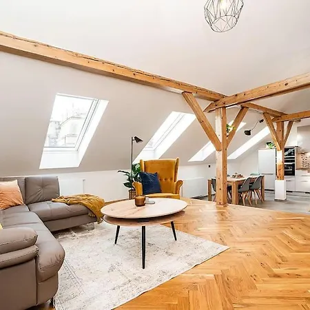 Apartment Luxurious 3 Bedroom In The Old Town Prague