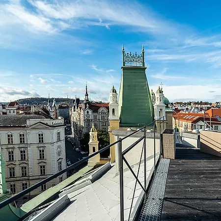 Luxurious 3 Bedroom In The Old Town * Prague